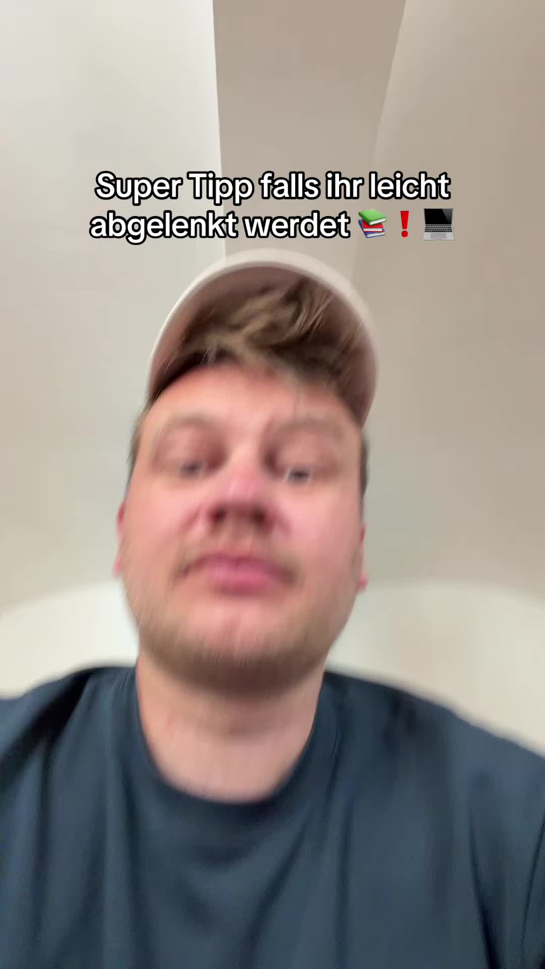 @ClowdyRowdy