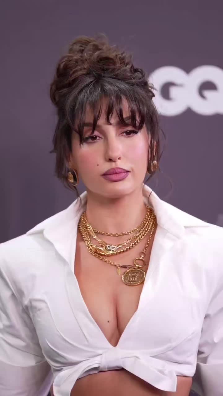 @ALINA KHAN