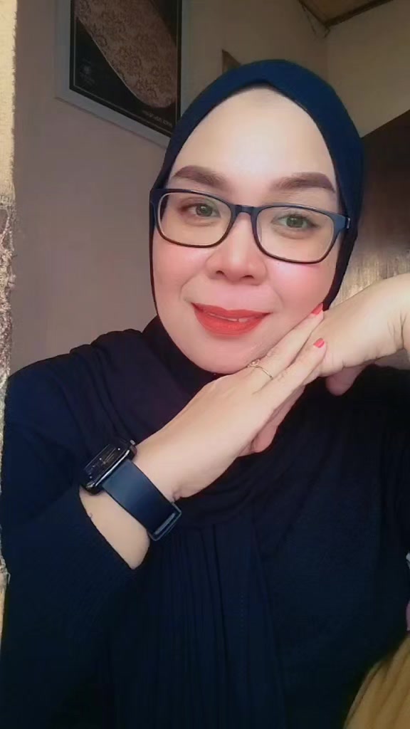 @Dhemylitha