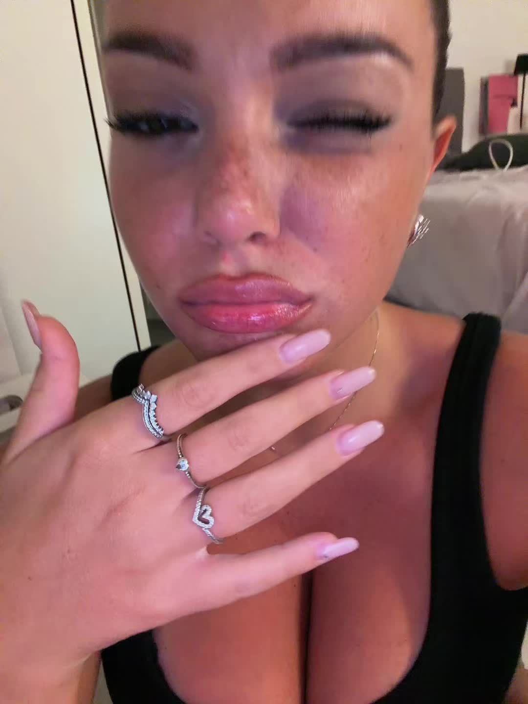 @giulyaespo
