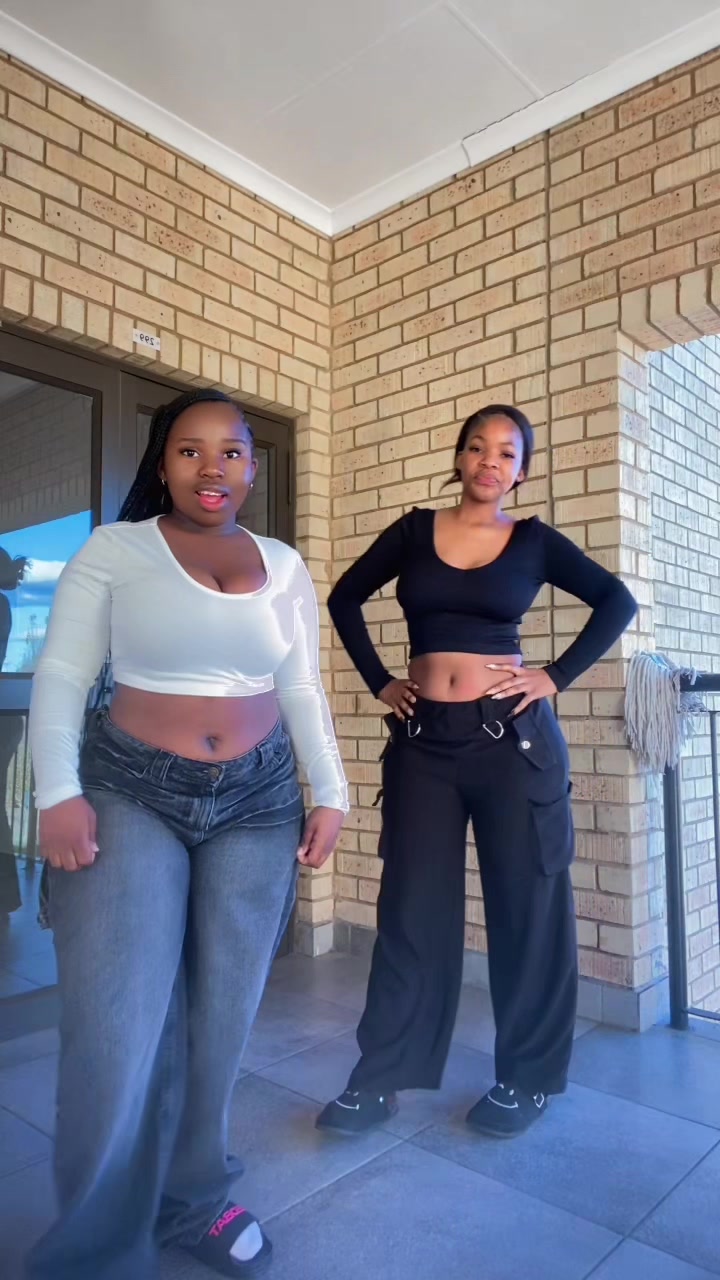 @Sphumelele. N