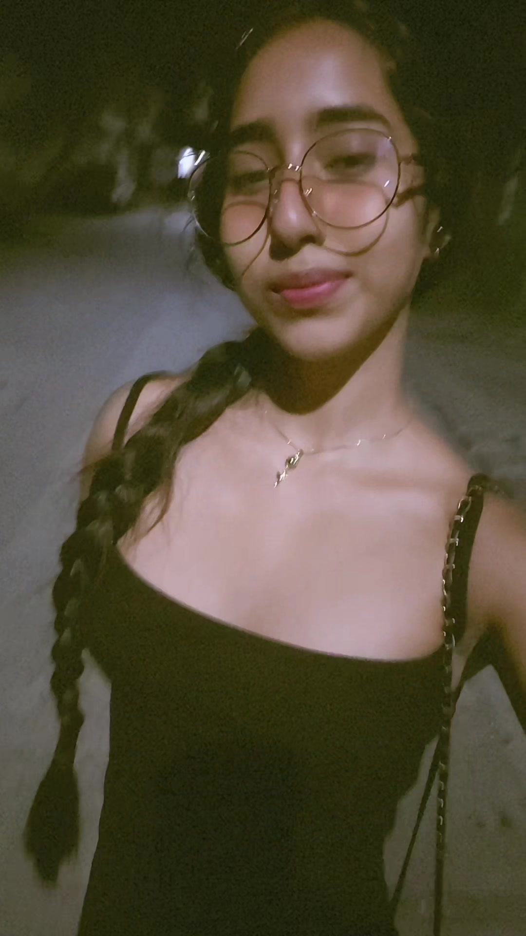 @𝑚𝑖𝑎 𝑚𝑜𝑛𝑡𝑜𝑦𝑎