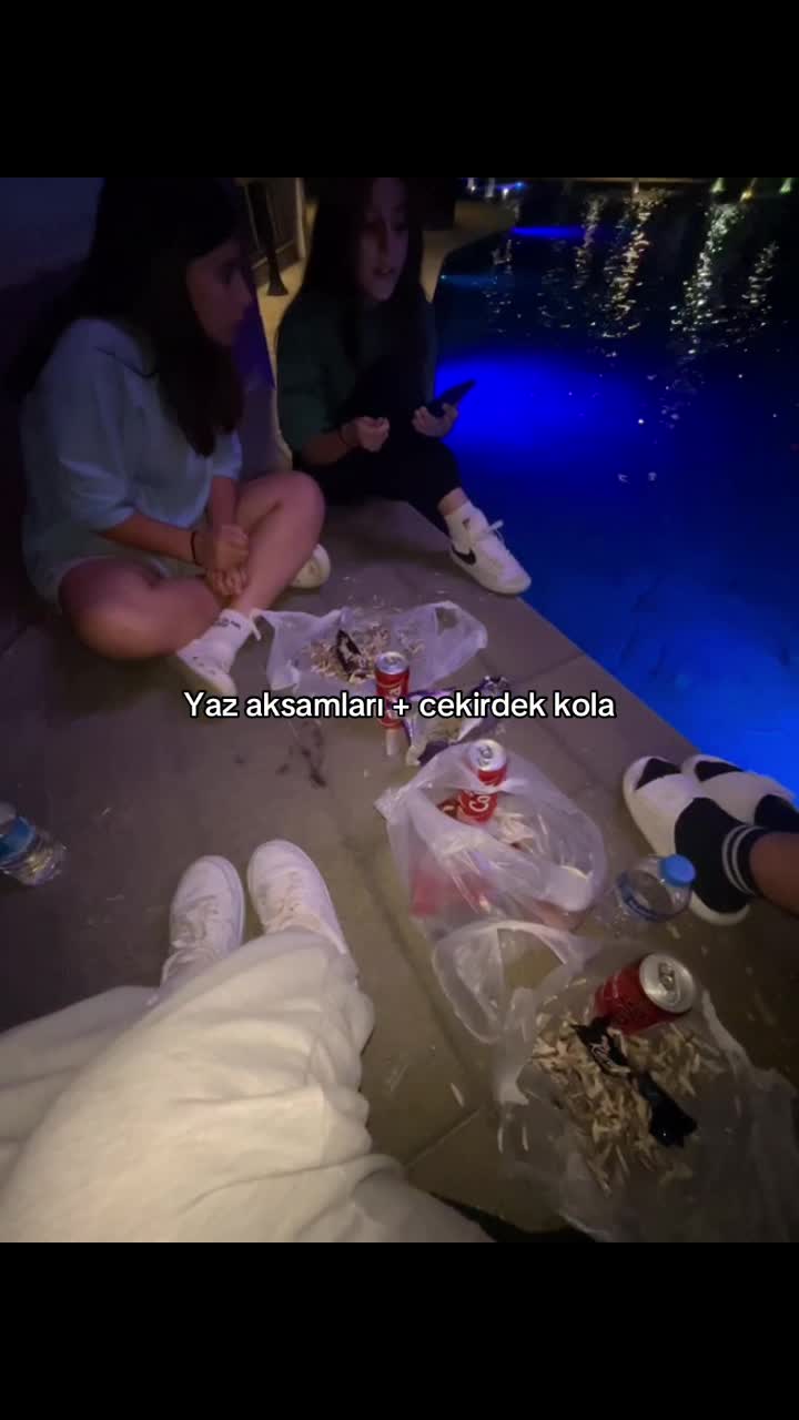 @𝓏𝓊̈𝓂𝓇𝒶𝒶