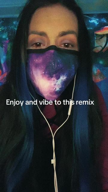 @queenofelvscos