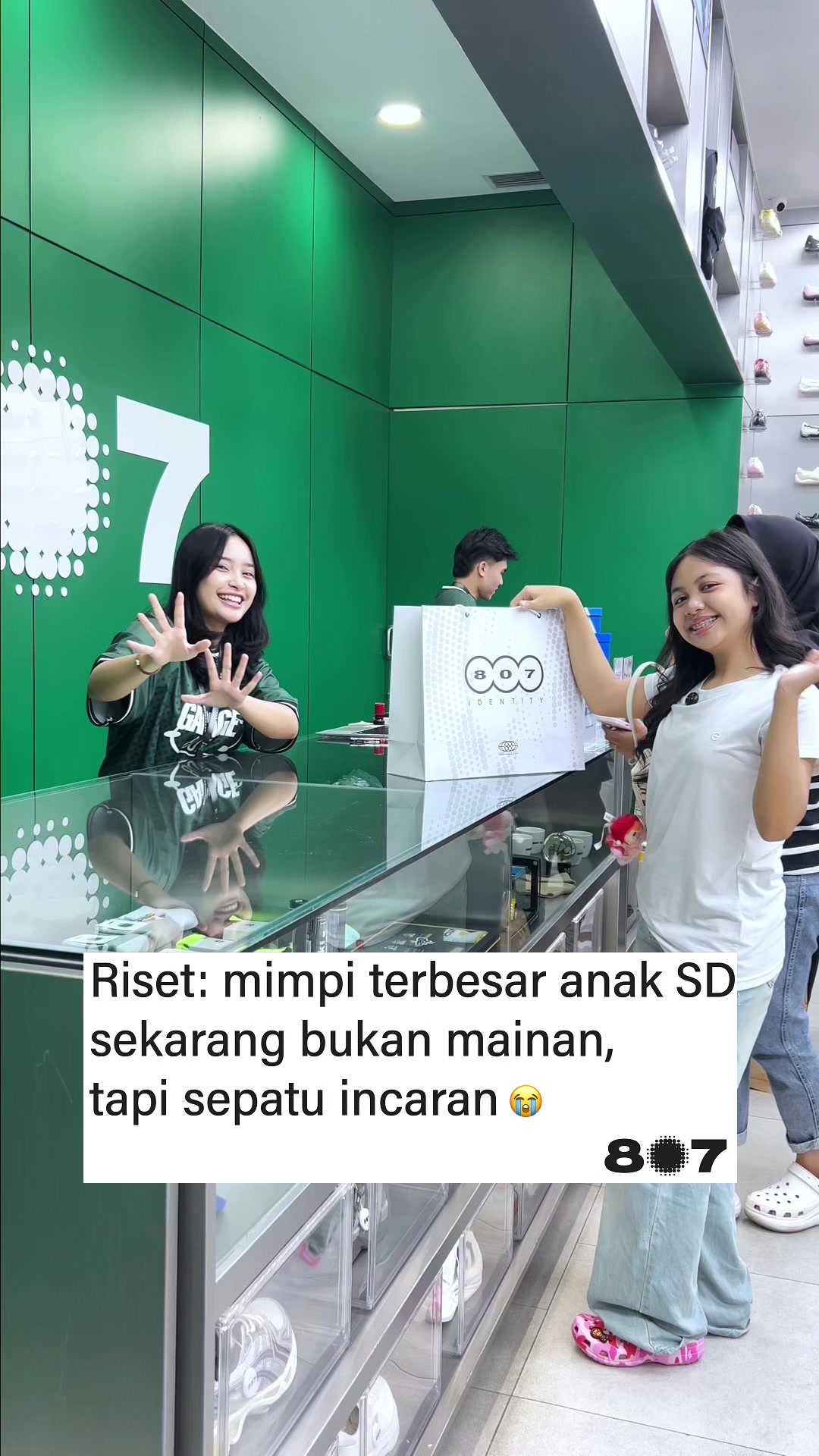 @807GARAGE