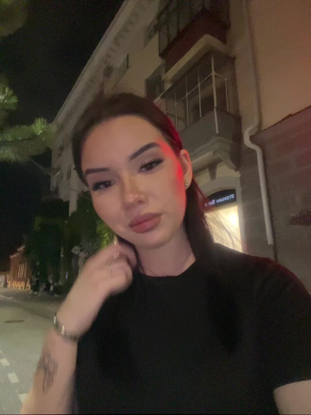 @kis.kisyaa