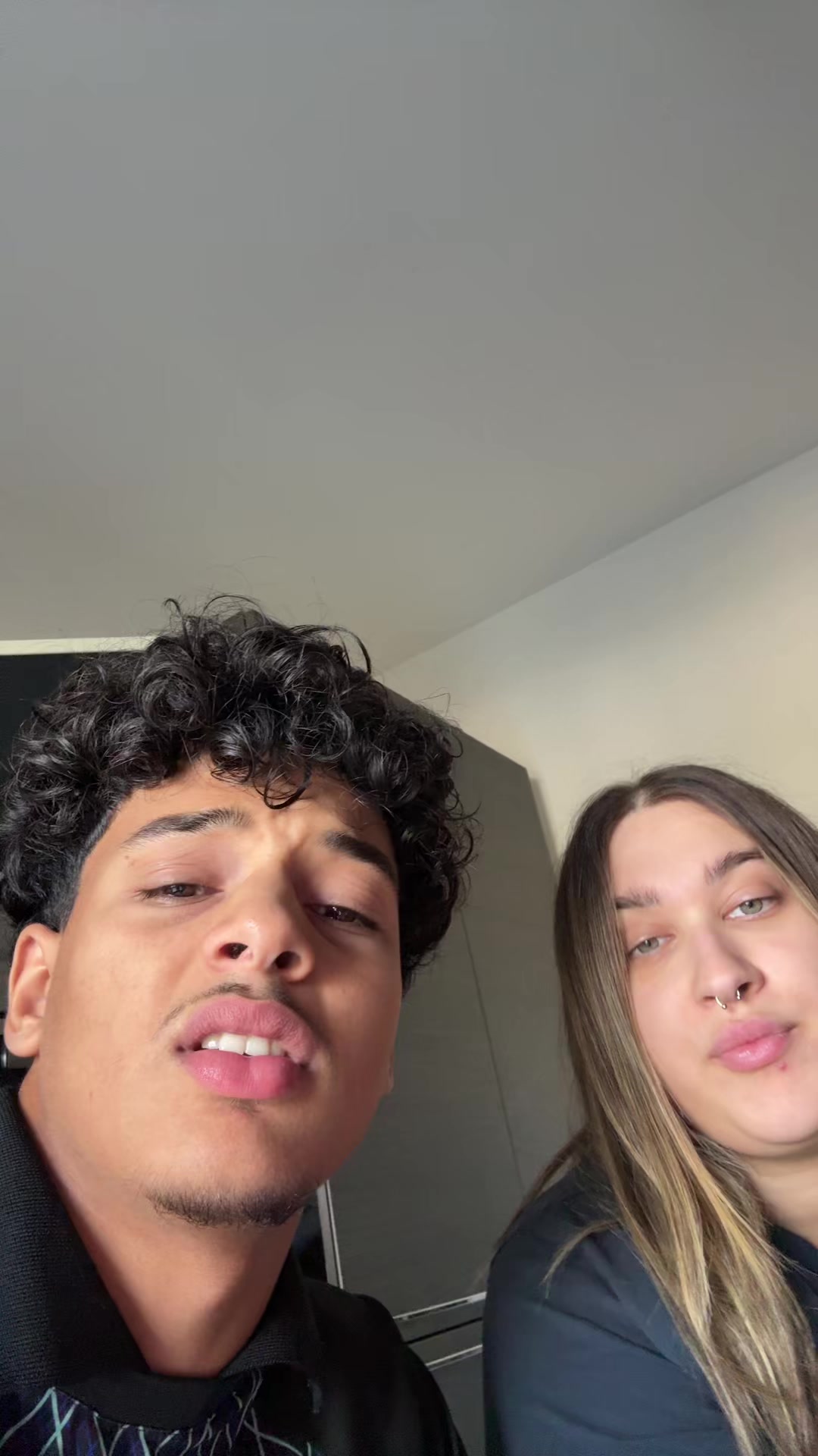 @𝕸𝖆𝖑𝖊𝖐 𝕭𝖗𝖆𝖍𝖒𝖎 🇹🇳