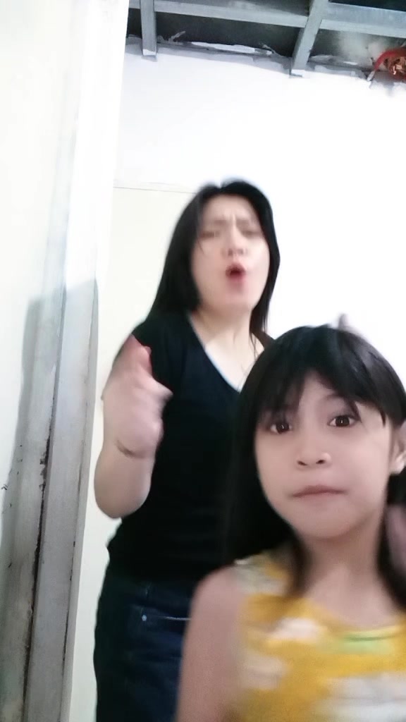 @MamaLaine