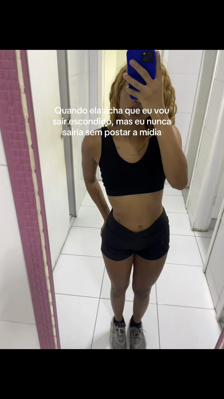 @sophi4fs._