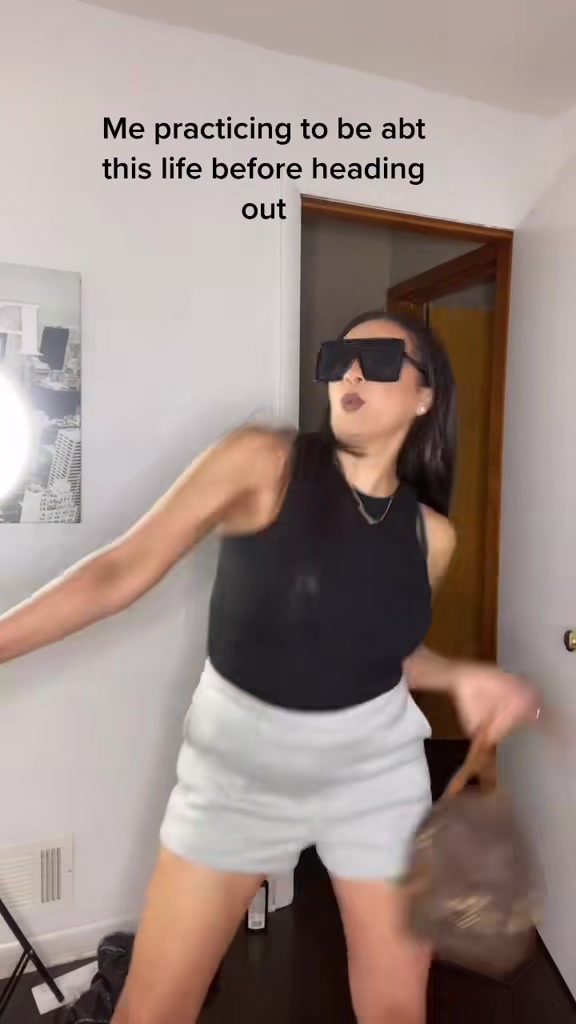@Cassandra Liz| Content creator