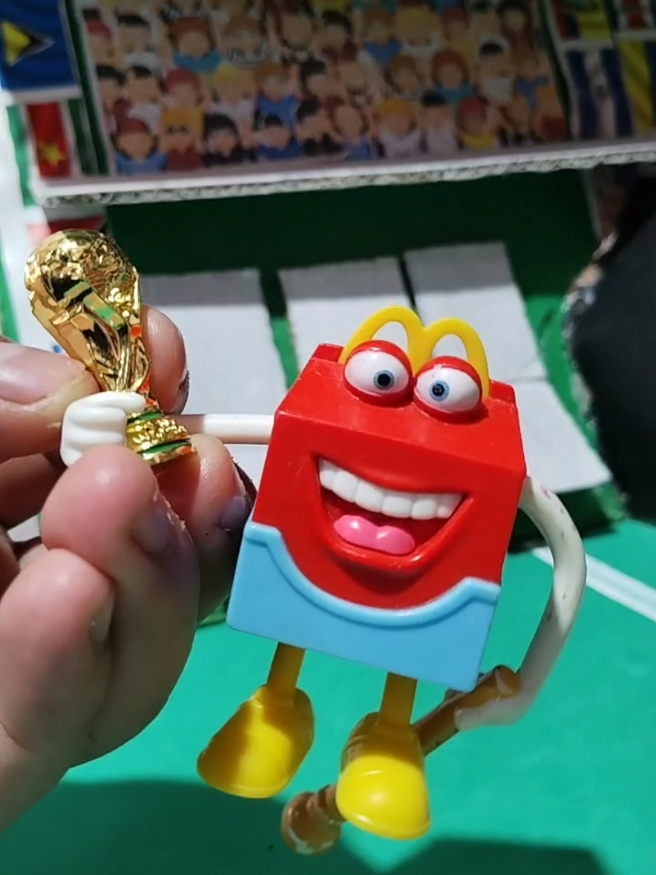 @Uri_collections