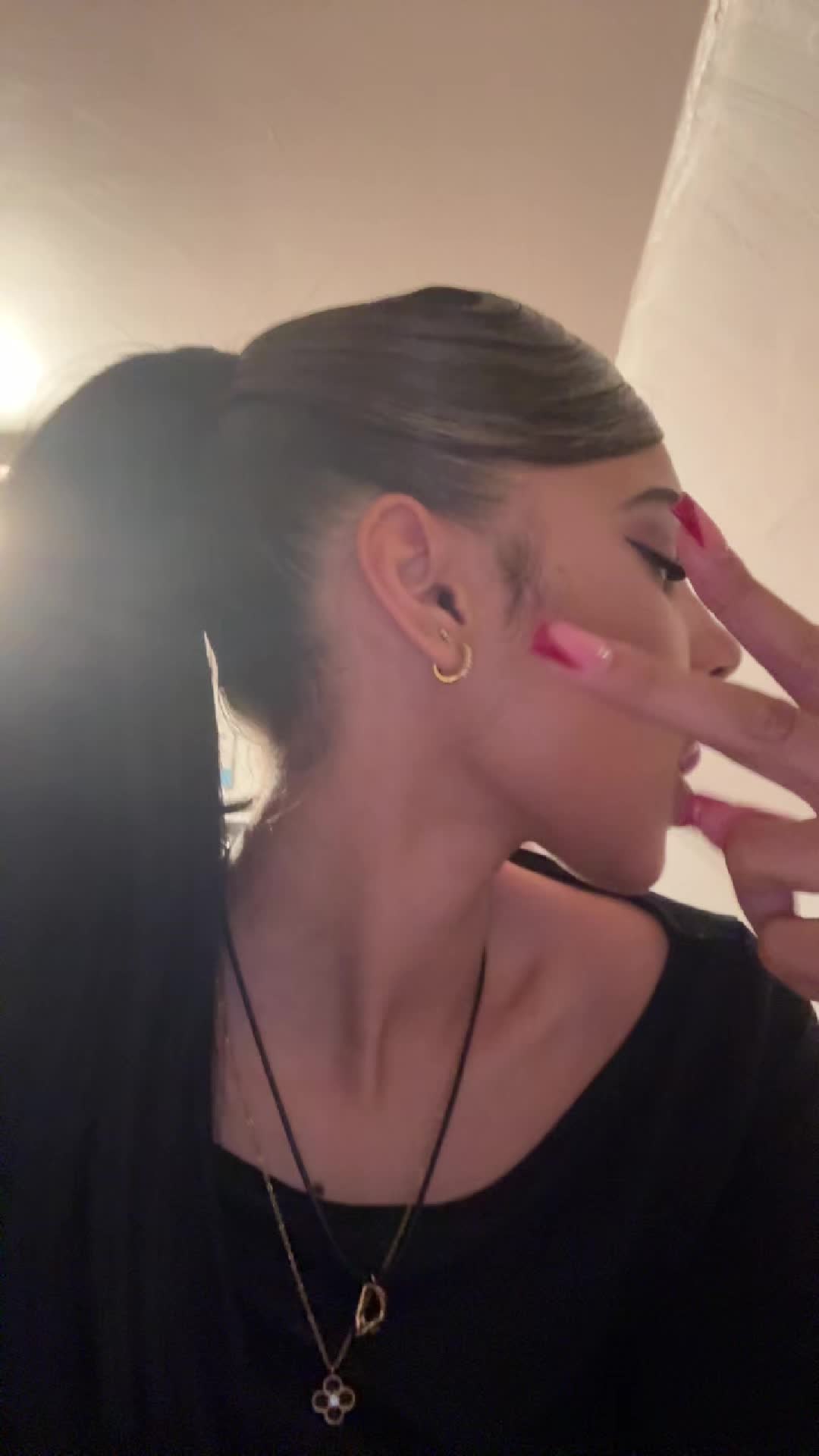 @Veronica ☀️