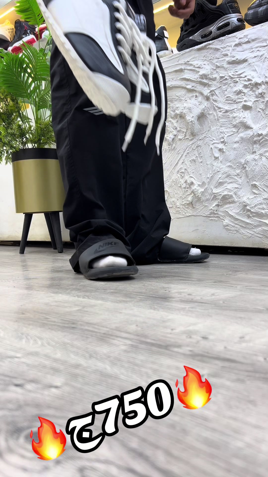 @๐ค๐น๐ผ๐๐ธ๐.๐ค๐ฅ๐ ๐ฃ๐๐ค