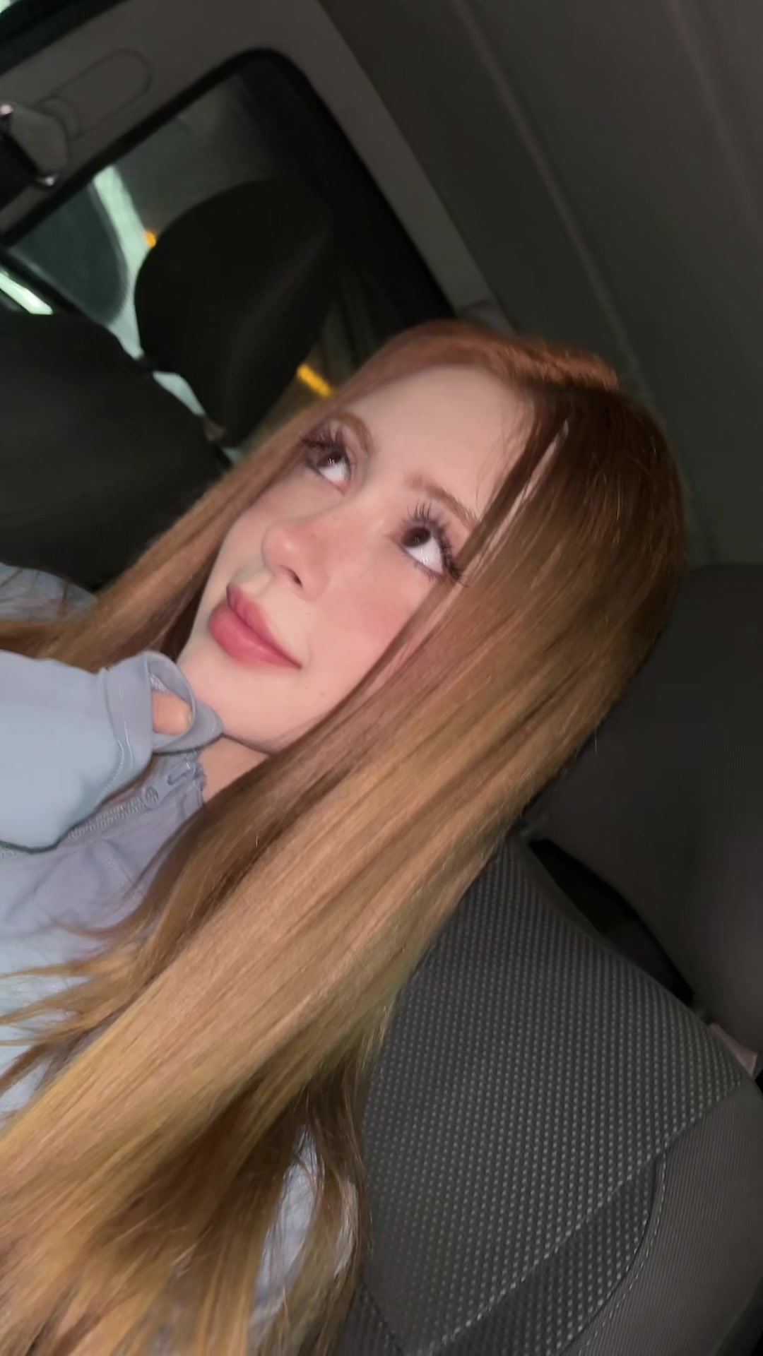 @Laurinha Fox🦊