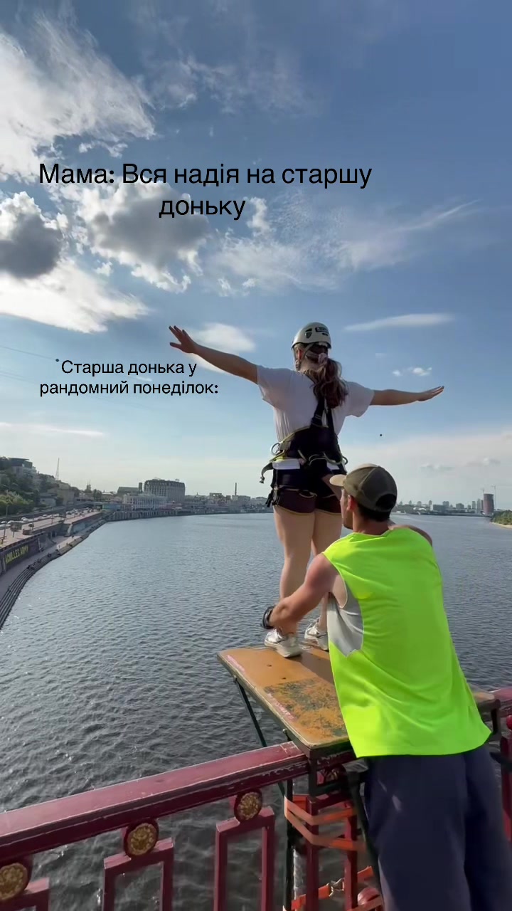 @Ќ
