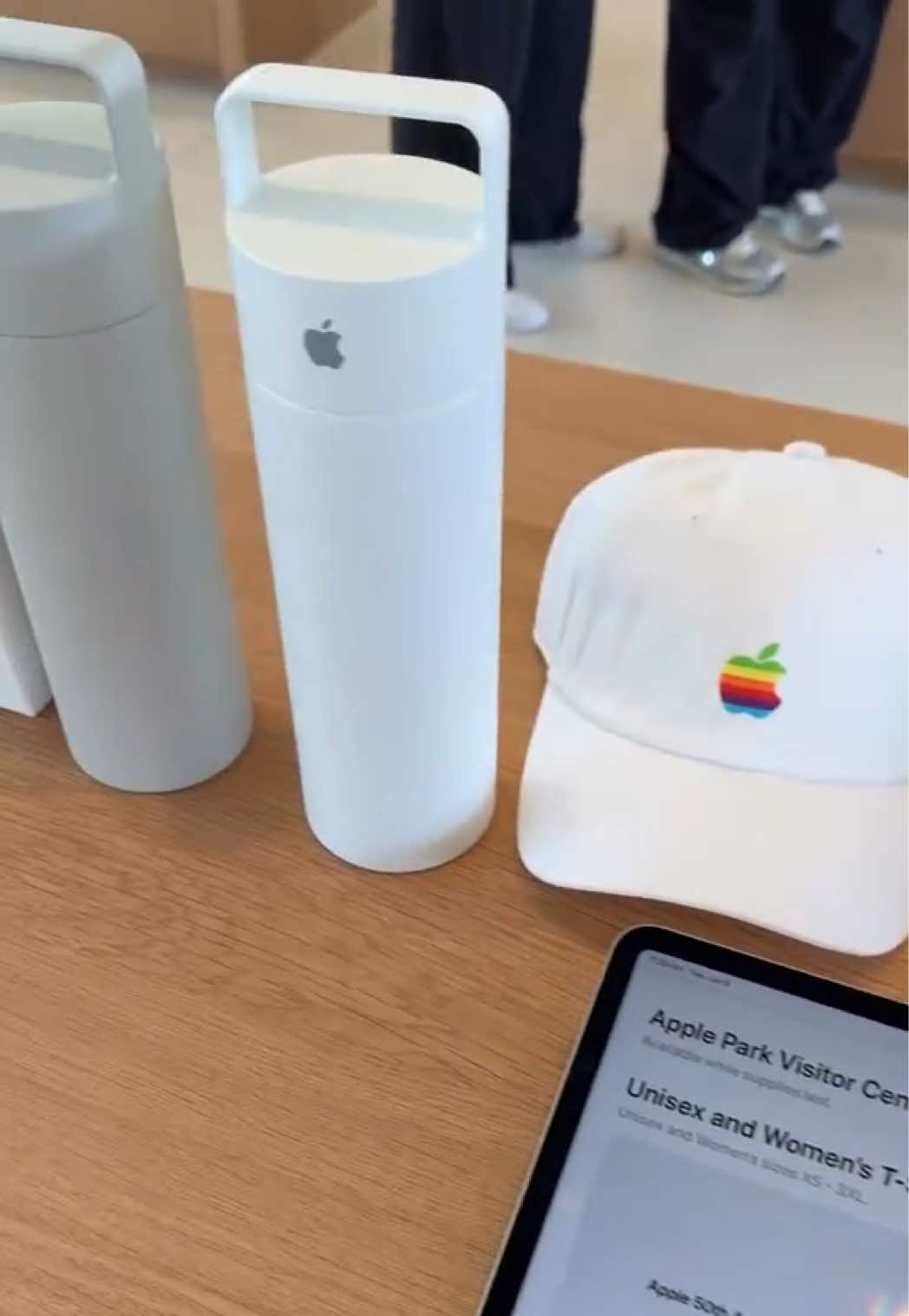 @appledsign | Apple Expert