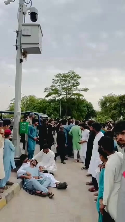 @Umair joiya 555