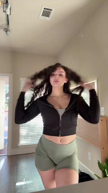 @Mia Leilani