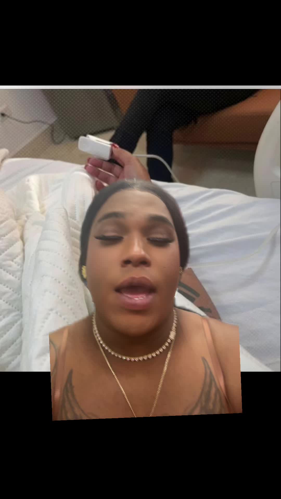 @ladivamasviral