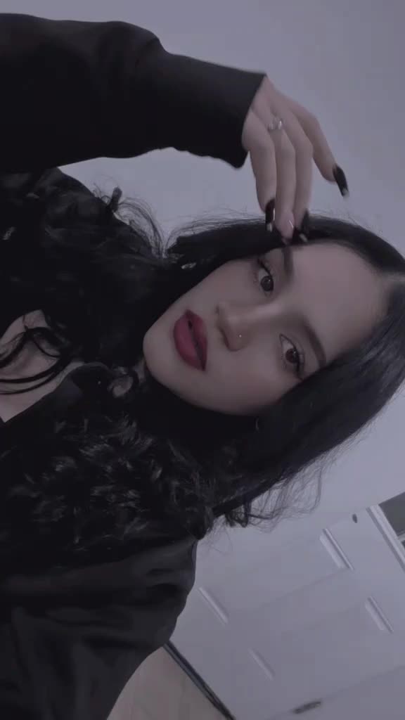 @𝕬𝖗𝖎𝖆𝖓𝖓𝖆 𝕻𝖊𝖓𝖆