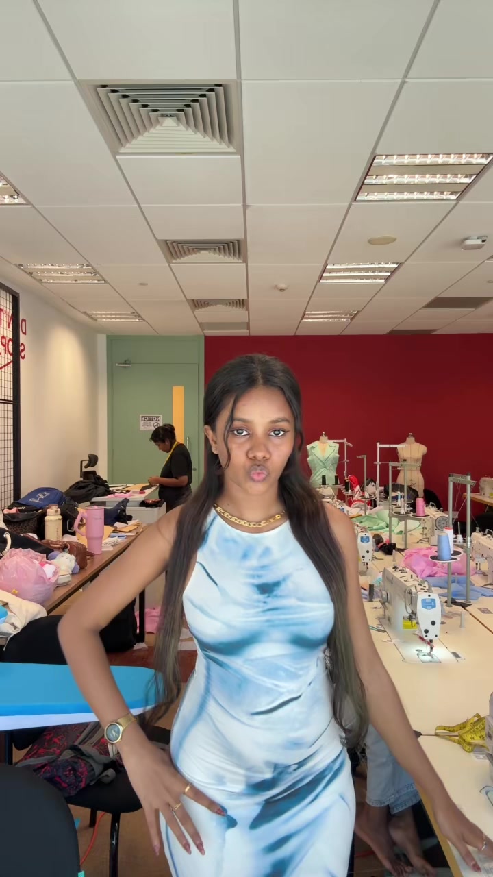 @Haseni Kariyawasam