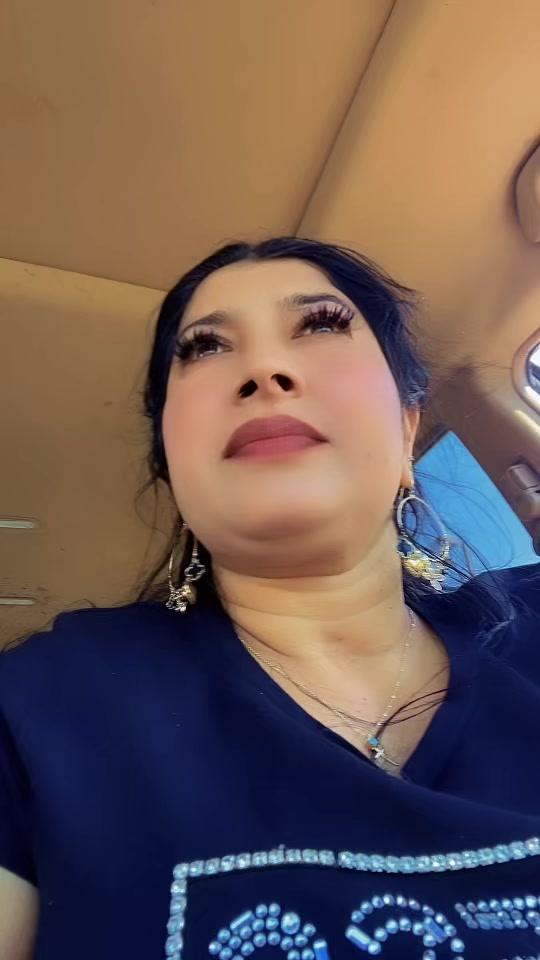 @Miha 💕 🤗B.E.L.A 🌸❤️😘