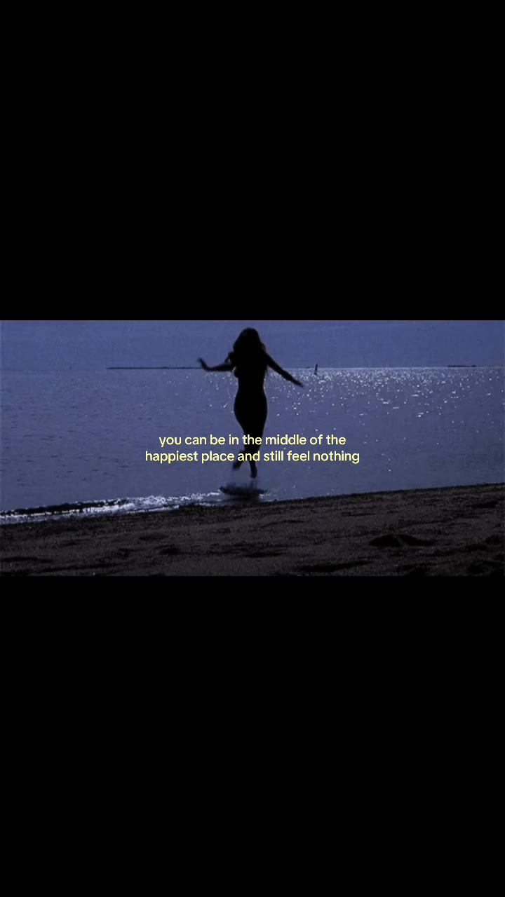 @<3