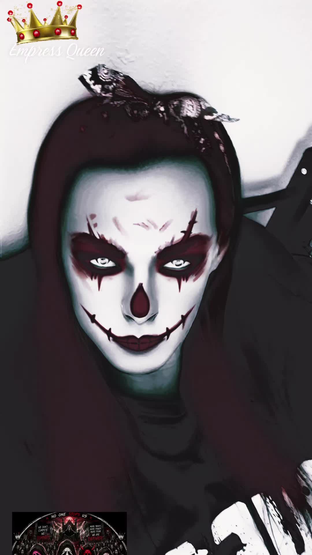 @Ɇmᵽɍɇss Sᵾnfłøwɇɍ Ꝗᵾɇɇn