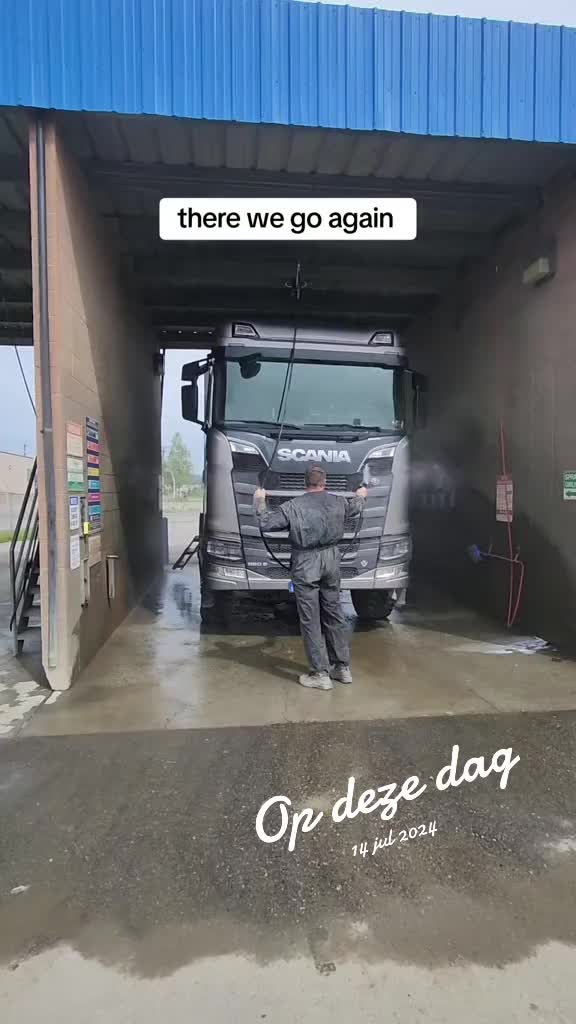 @MovingMountainsV8