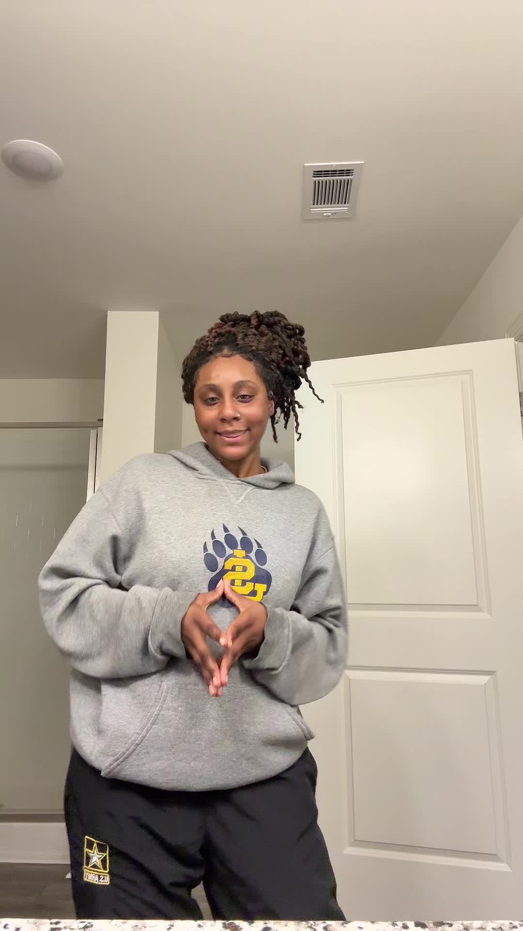 @Niyaaa💕