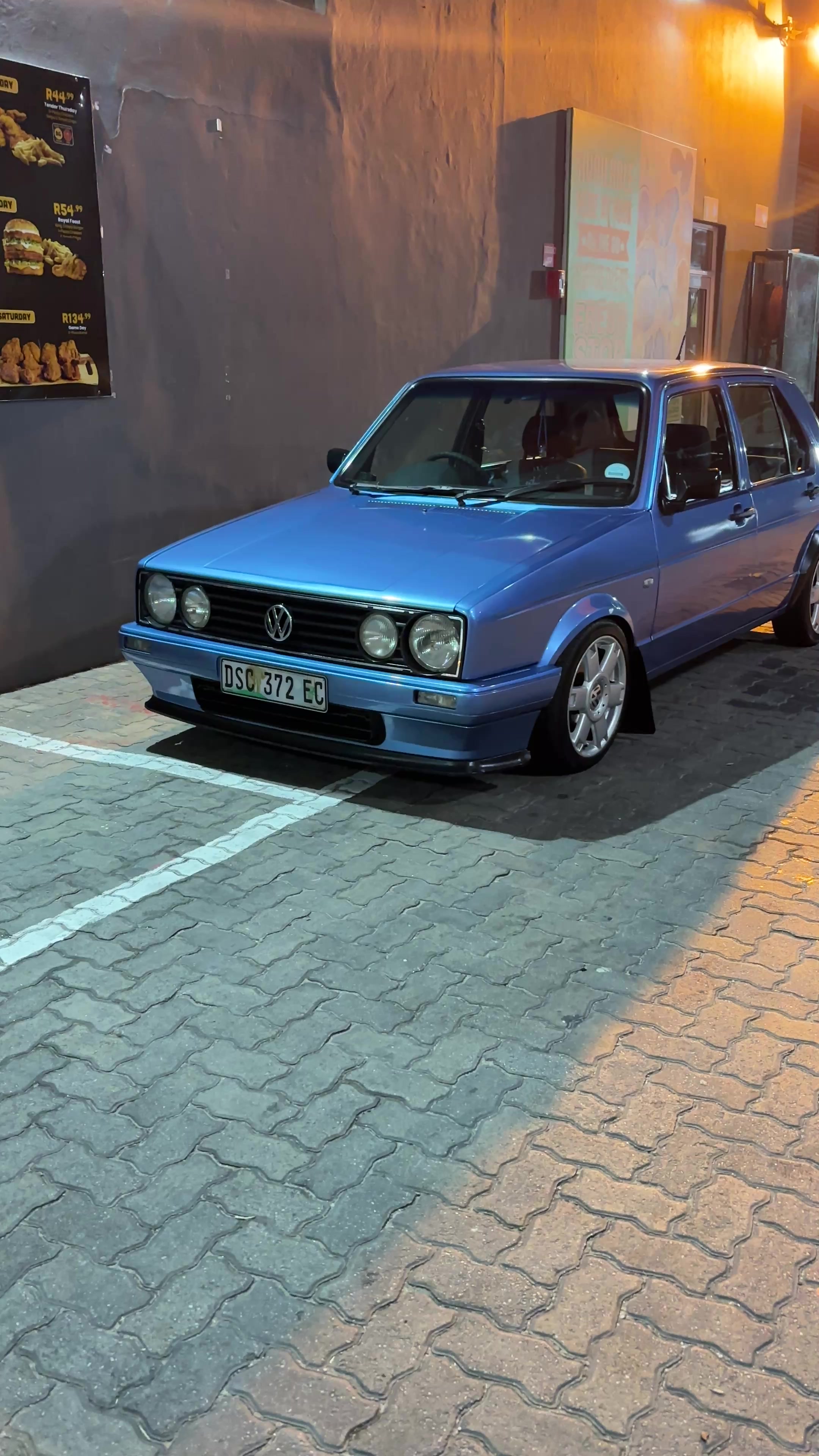 @TRENDY MZANSI
