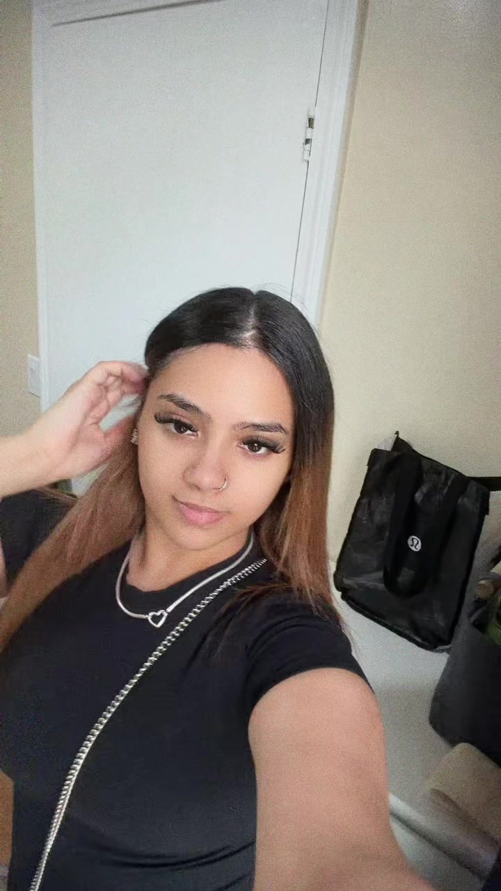 @🫥