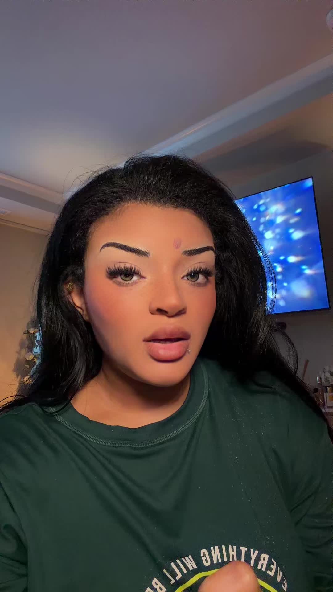@Anastasia ✨
