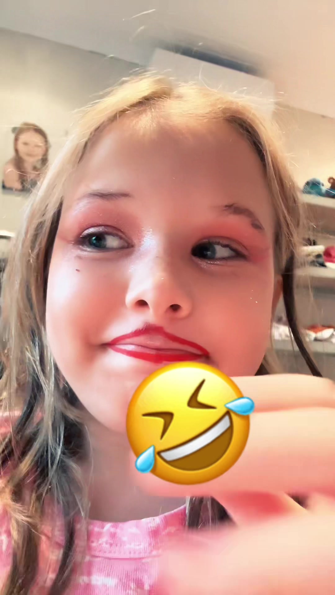 @KuklaKatrin🇩🇪🇷🇺<3