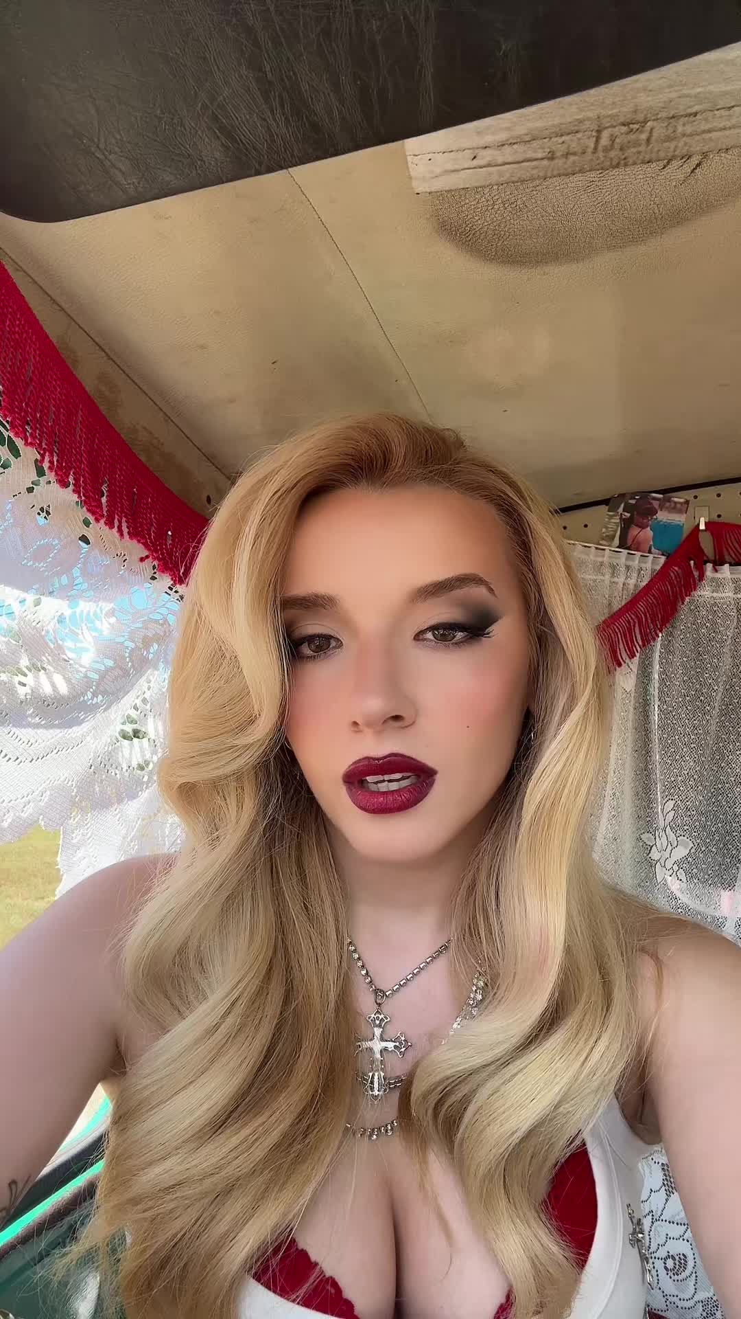 @⋆˙⟡ tam ⟡˙⋆