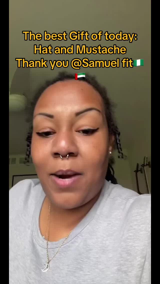 @Lala
