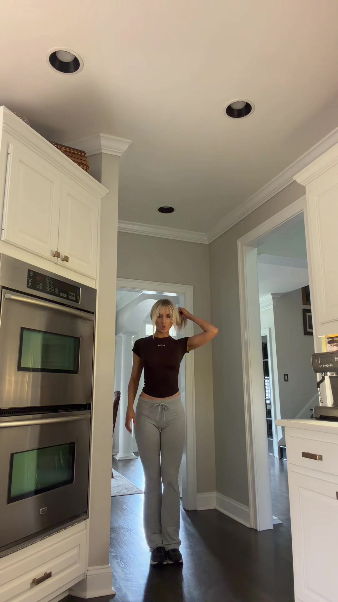 @AVA ISABELLA