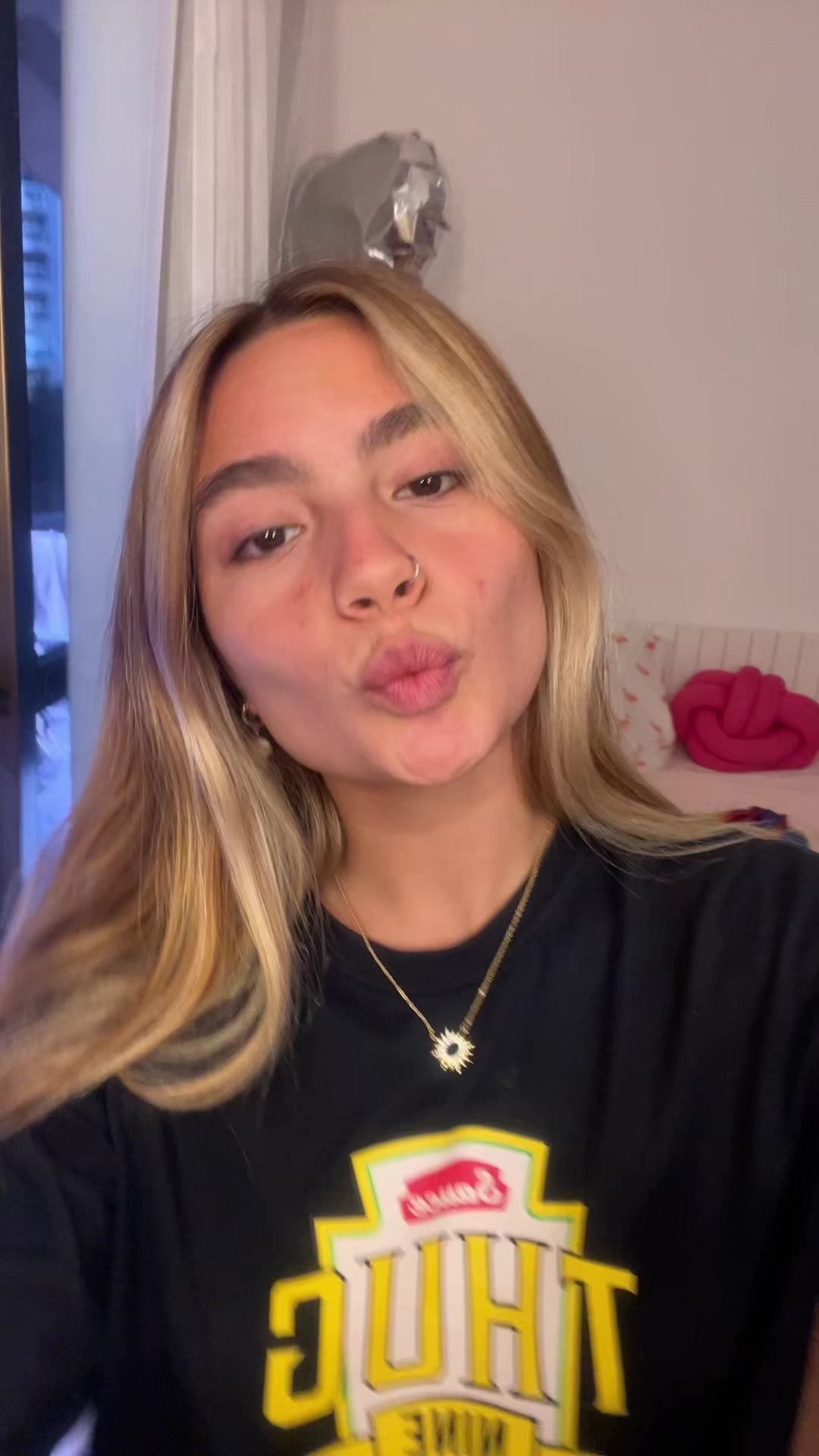 @laragallozio