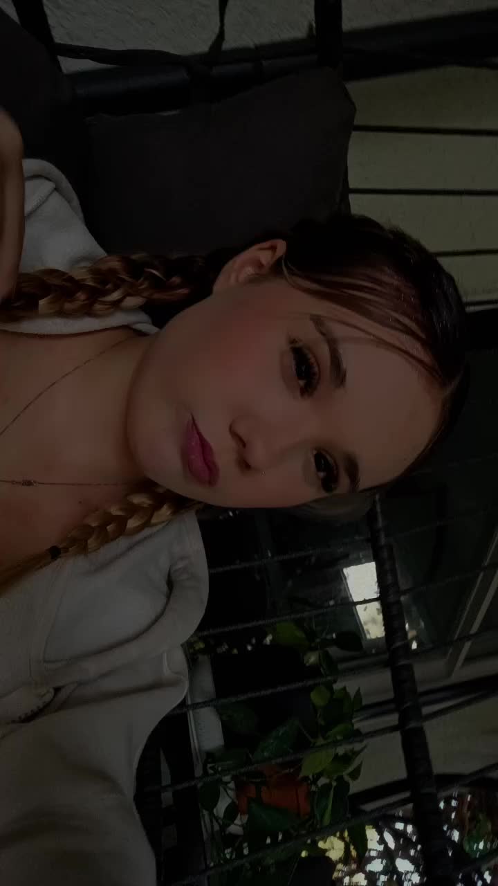 @...