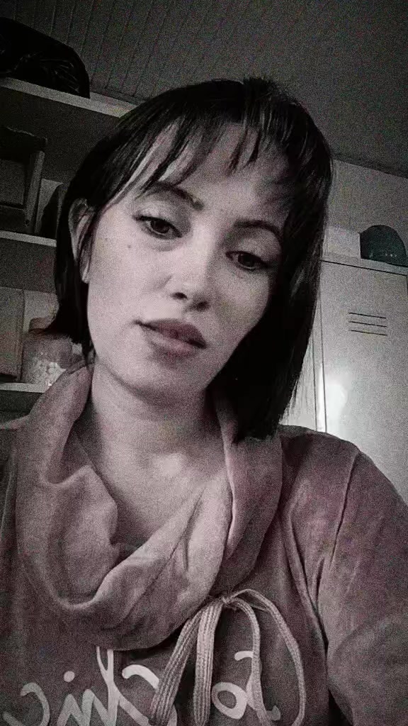 @🦋