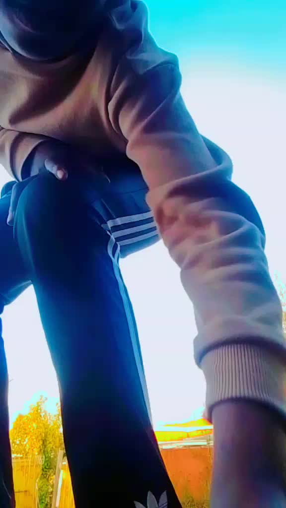 @linathicoca2001