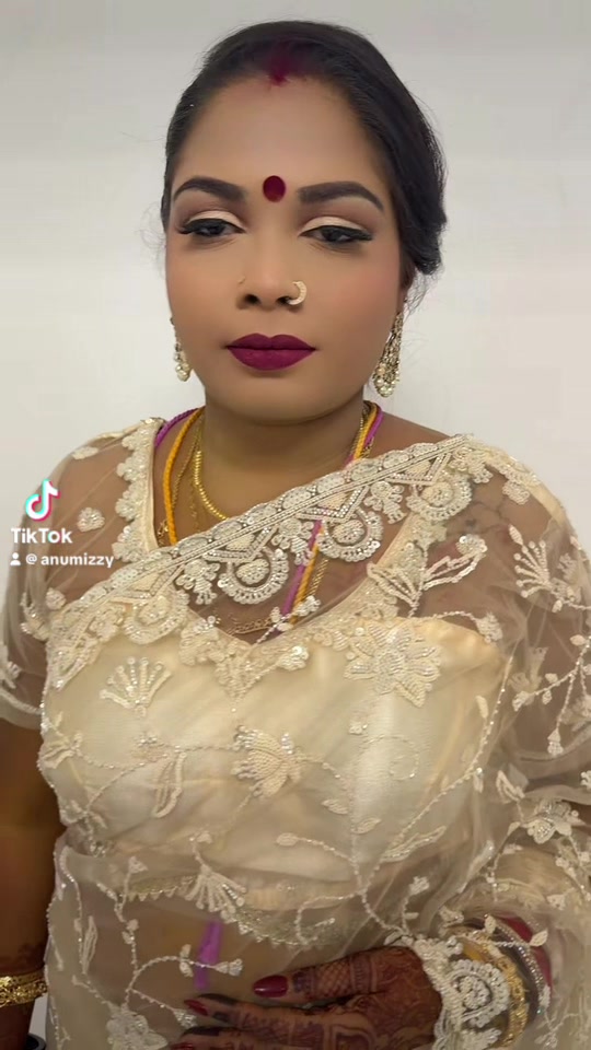 @Anumizzy Makeup Artist