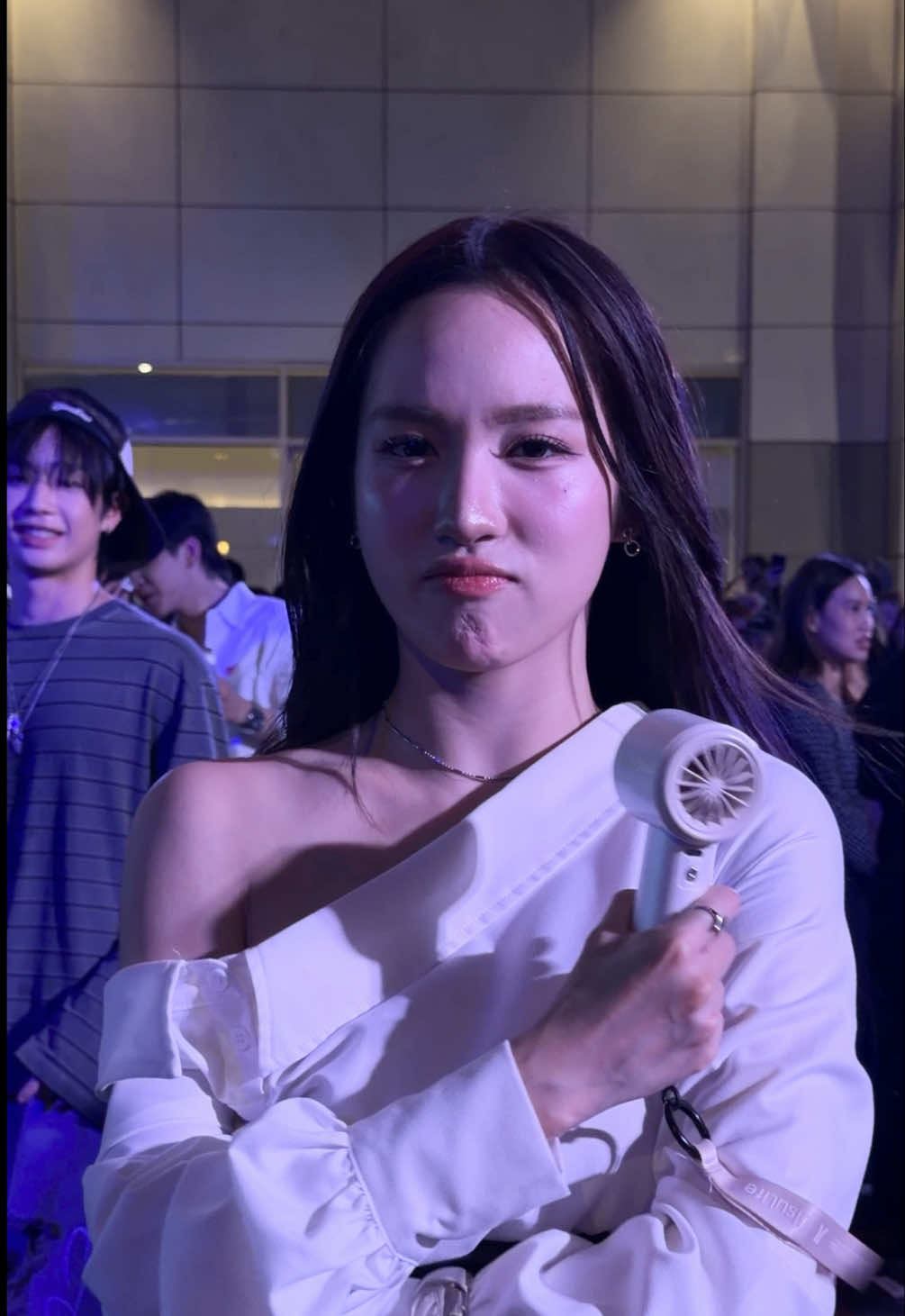 @miumiumeg