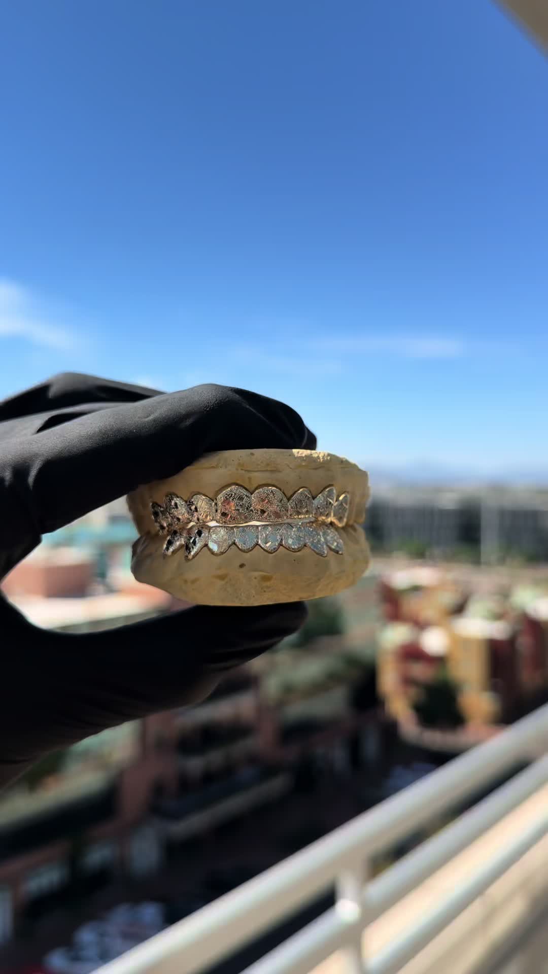 @AZ Grillz Plug