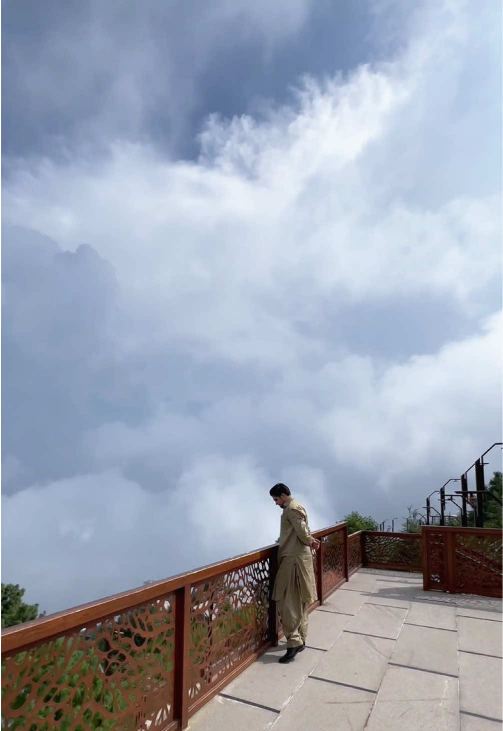 @حارث ⚜️