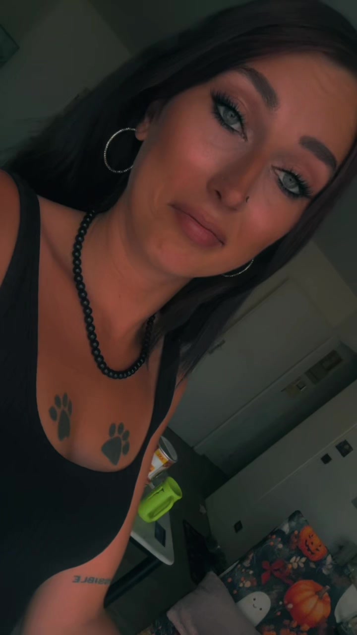 @Sarah 🐾💋🌹