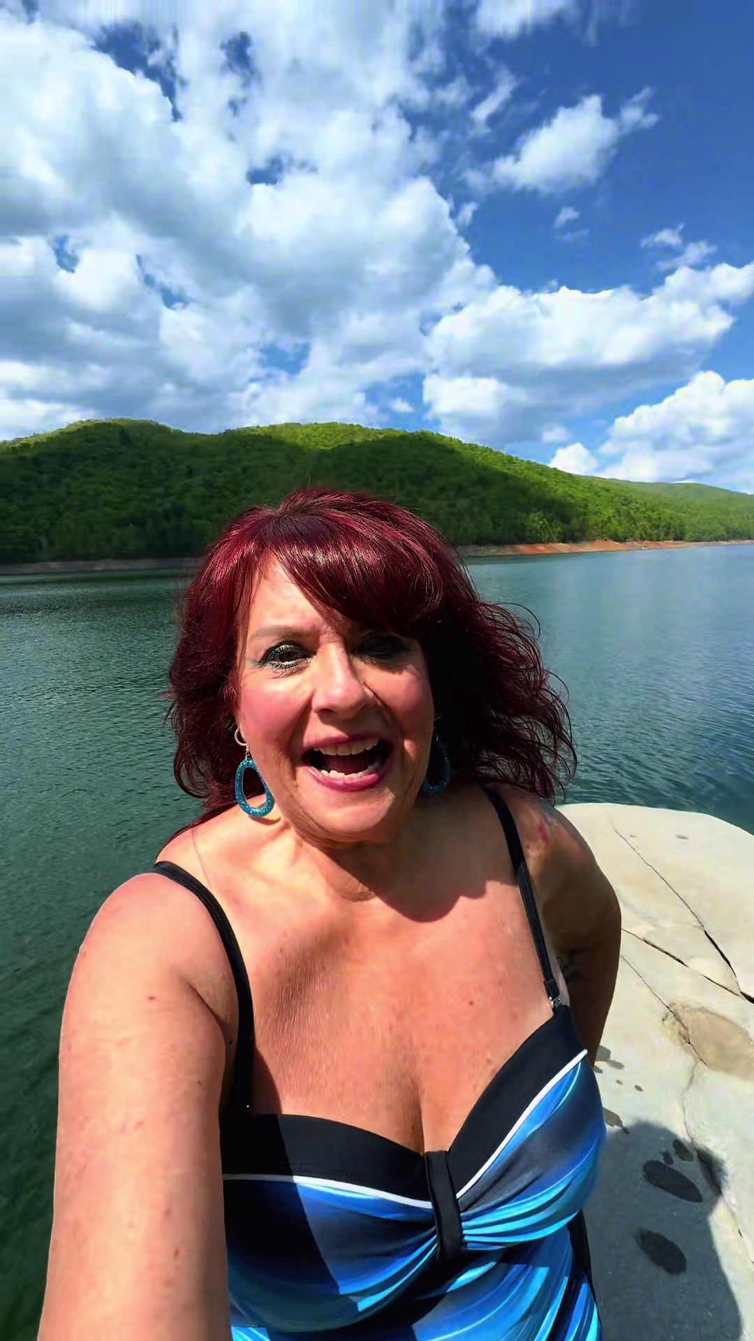 @🌳 🛶 🐊  SHARI 🥾🏔️