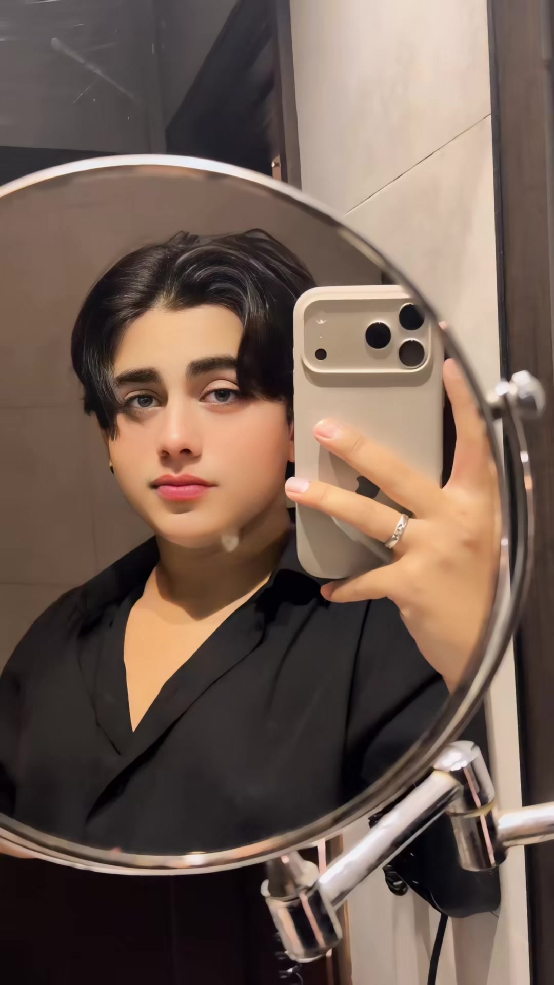 @𝙃𝙚: 𝘼 𝙒𝙊𝙇𝙁 🐺🥵