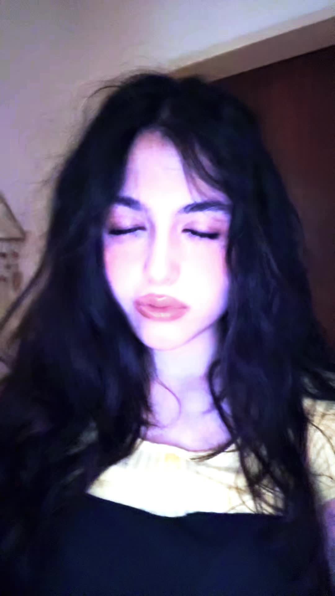 @nommzera