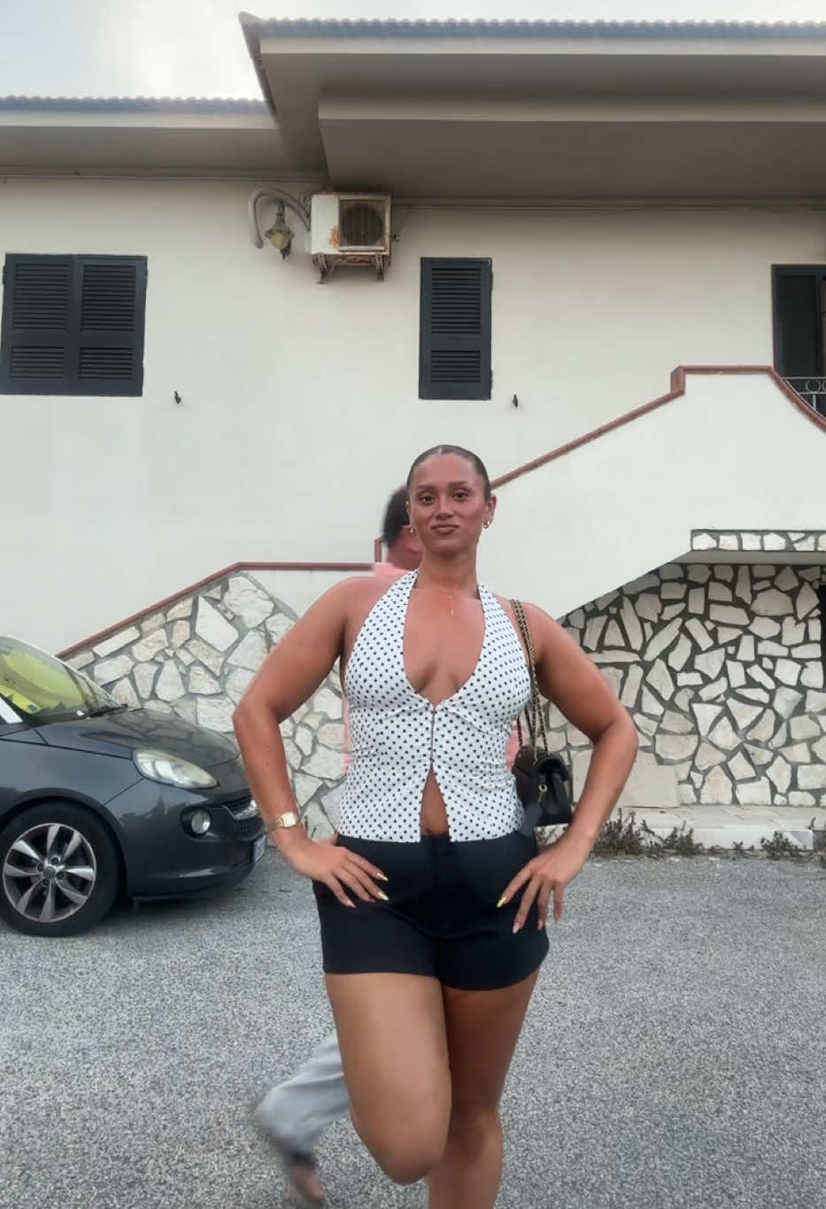 @Isa&ensp;Costigliola